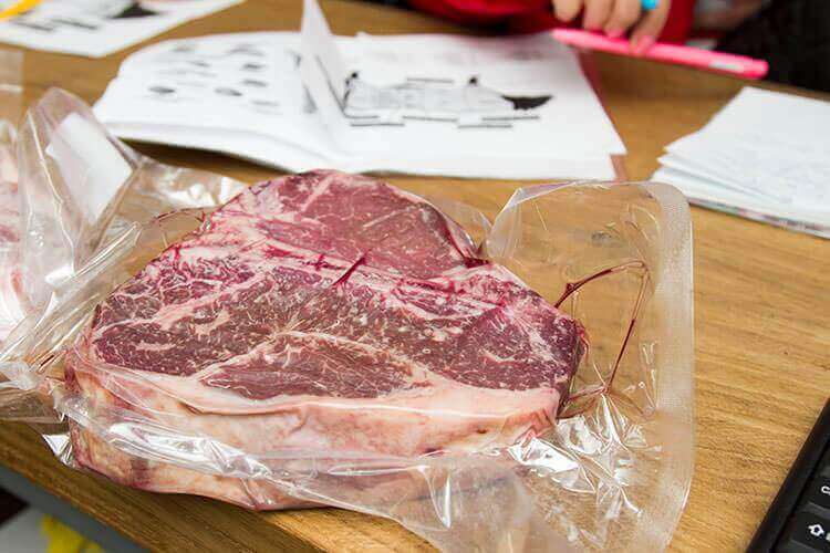 Презентация мясной продукции VOVA