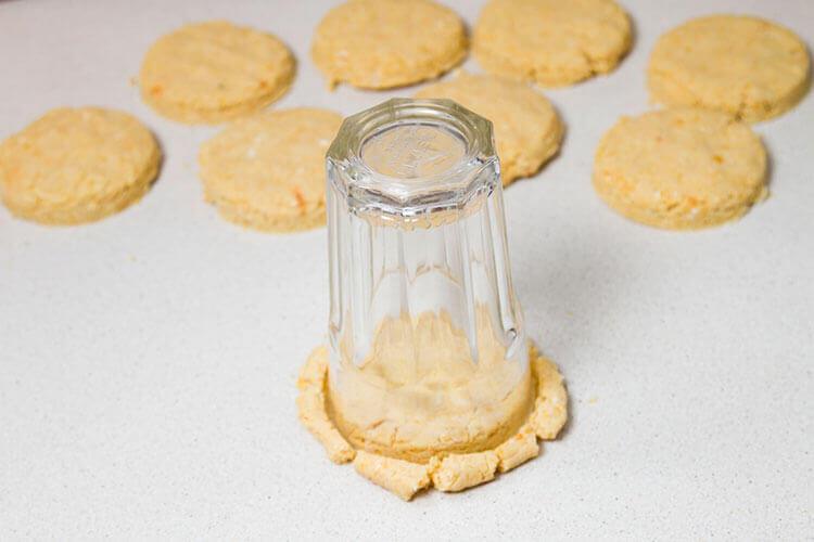 Котлеты для вегетарианского бургера картинка