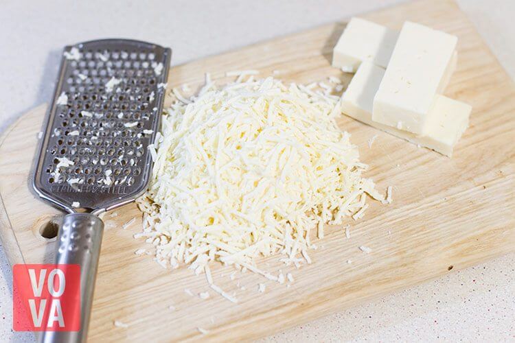 натертая брынза